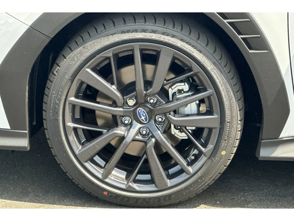 New 2026 CERAMIC WHITE Subaru Base image 23