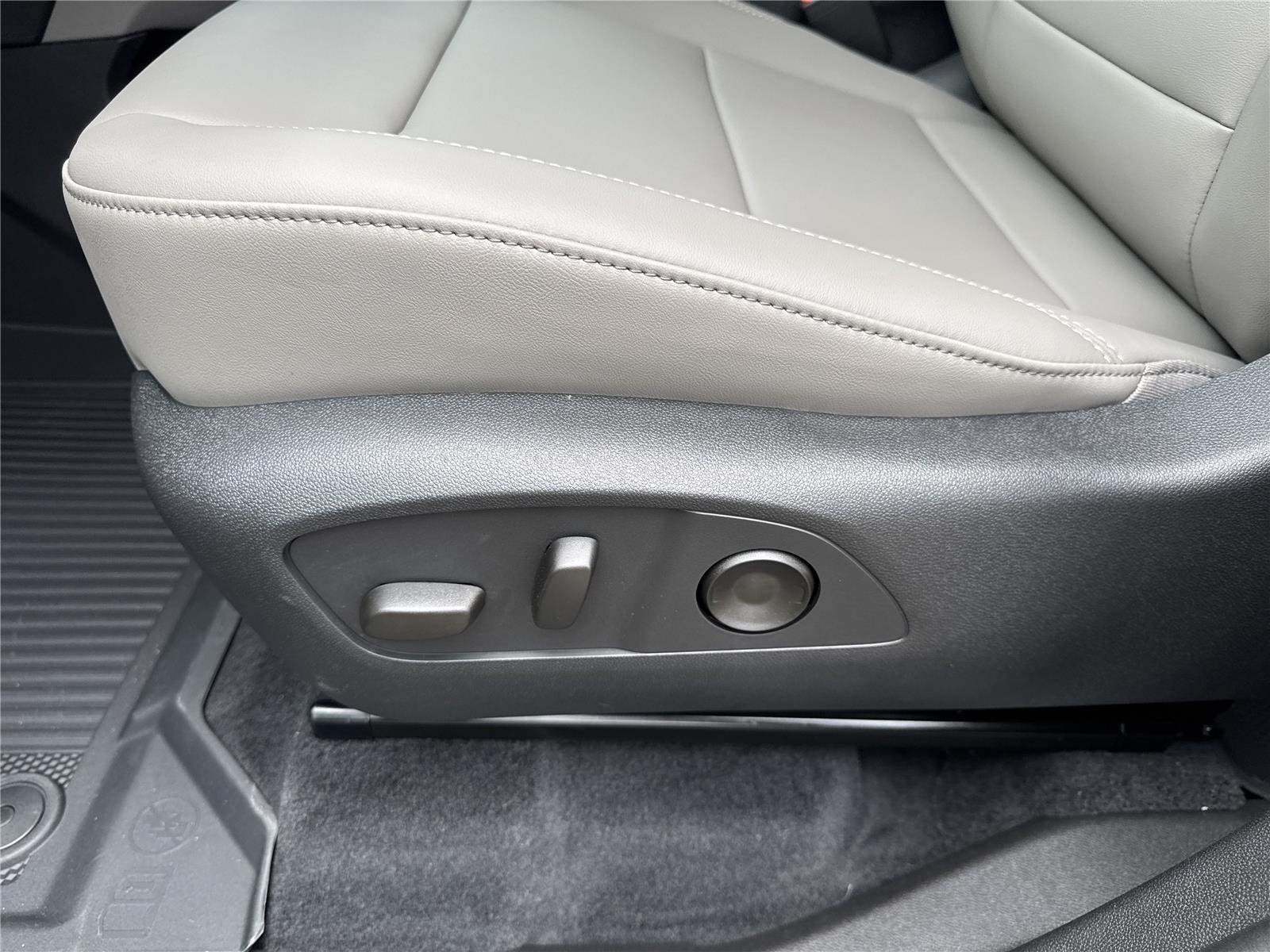New 2026 Ebony Twilight Metallic GMC Elevation image 12