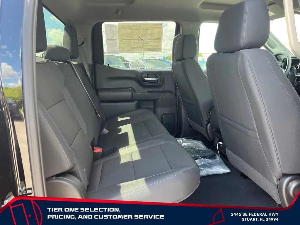 New 2026 Onyx Black GMC Pro image 17