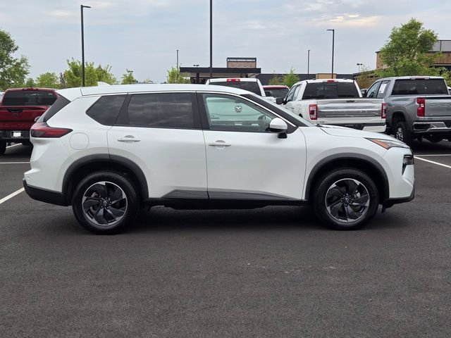 Used 2024 White Nissan SV image 8