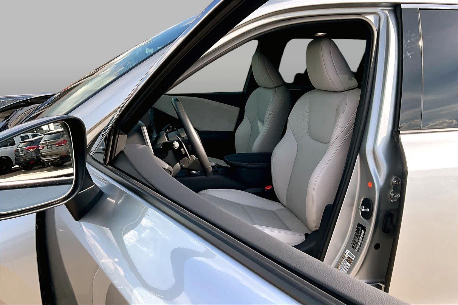 Used 2025 Celestial Silver Metallic Lexus Premium image 8