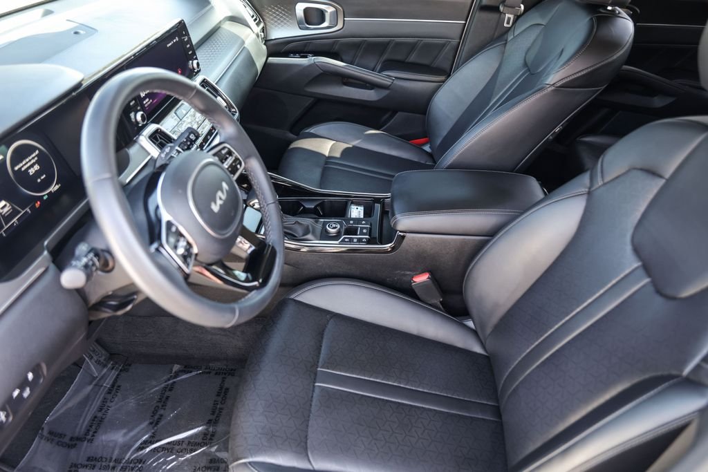 Used 2023 White Kia SX image 12