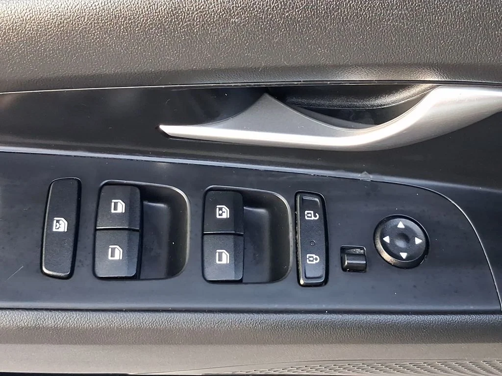 Used 2023 Portofino Gray Hyundai SEL image 16