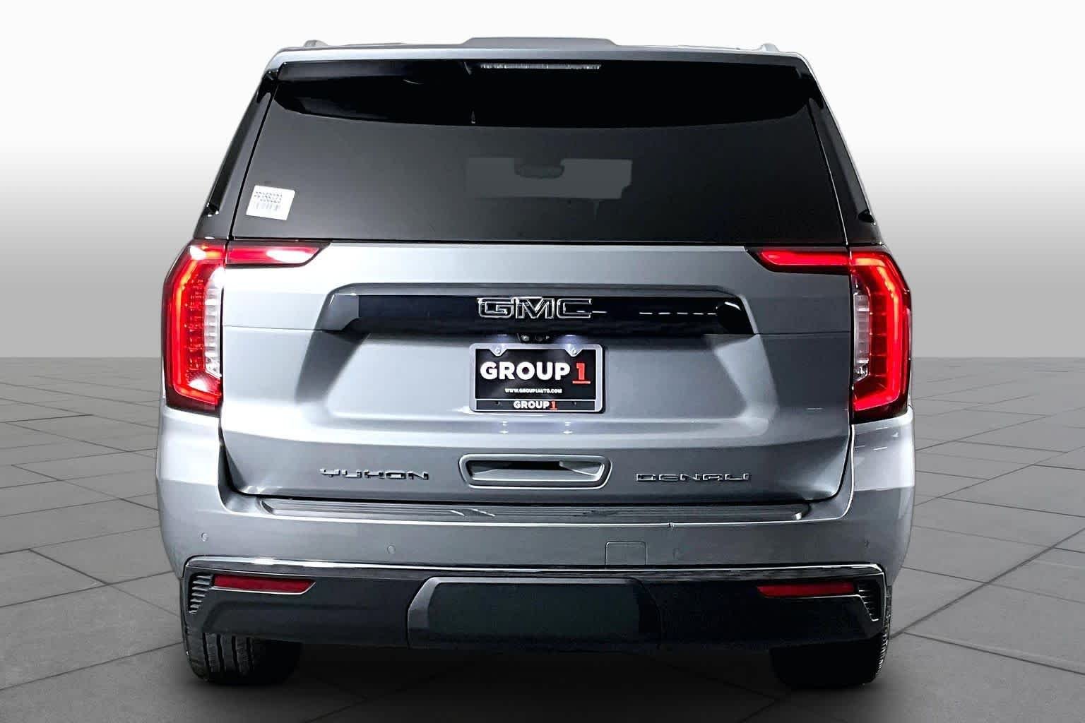 Used 2023 Sterling Metallic GMC Denali Ultimate image 5
