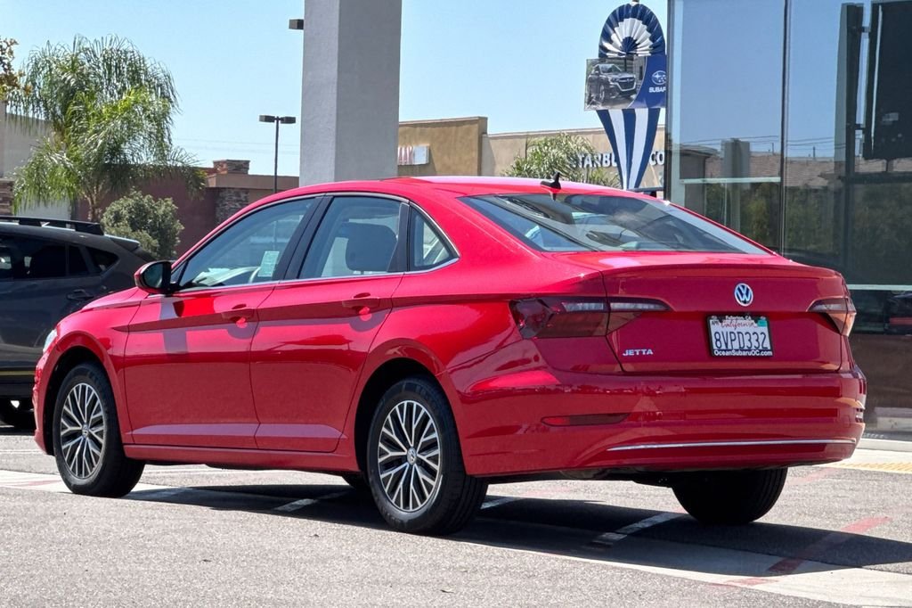 Used 2020 Red Volkswagen 1.4T SE image 9