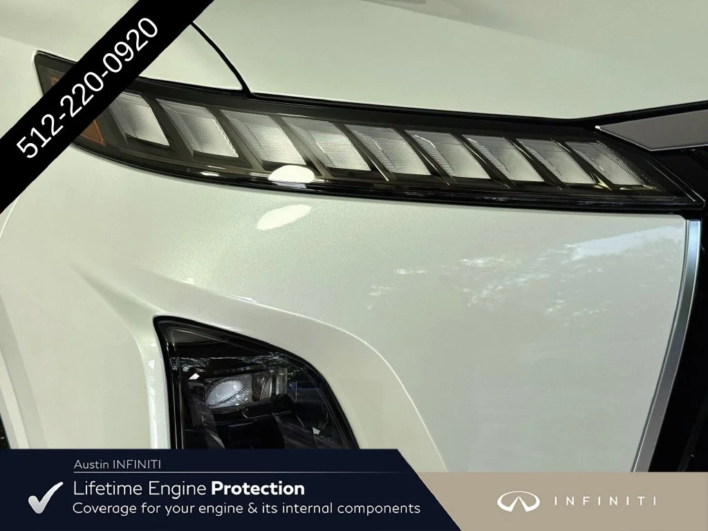 New 2027 White INFINITI LUXE image 41