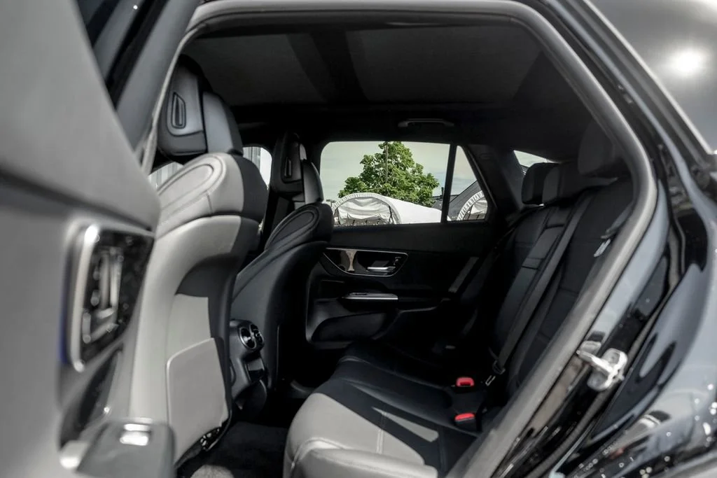 New 2026 Black Mercedes-Benz GLC 300 image 48
