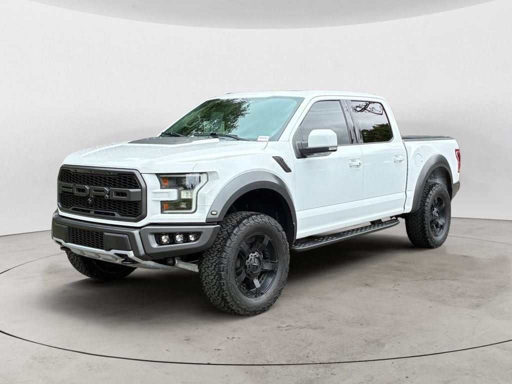 2017 Ford F-150 Raptor 4x4 SuperCrew 5-1/2 Box's photo