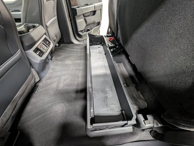 New 2026 Carbonized Gray Metallic Ford F-250® Lariat® image 62