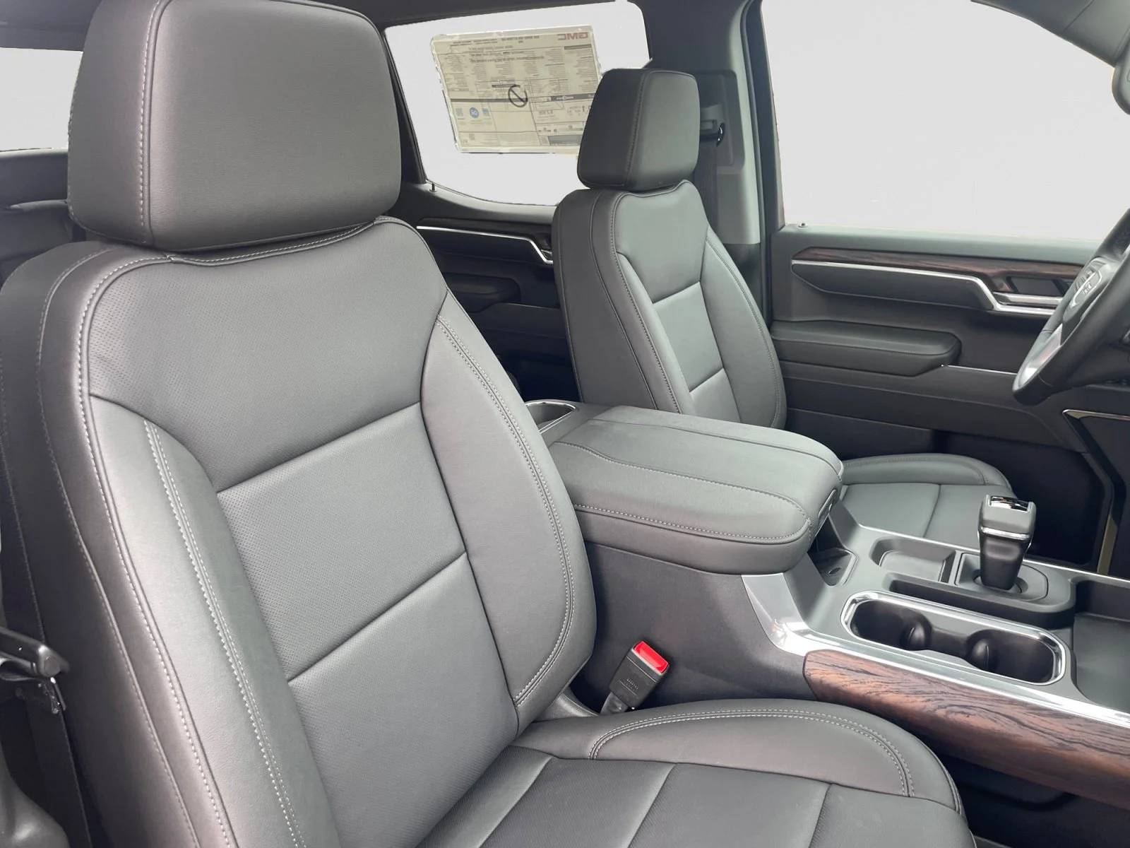 New 2026 Onyx Black GMC SLT image 11