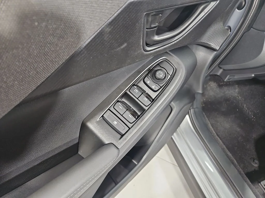 New 2026 ICE SILVER METALLIC Subaru Premium image 11