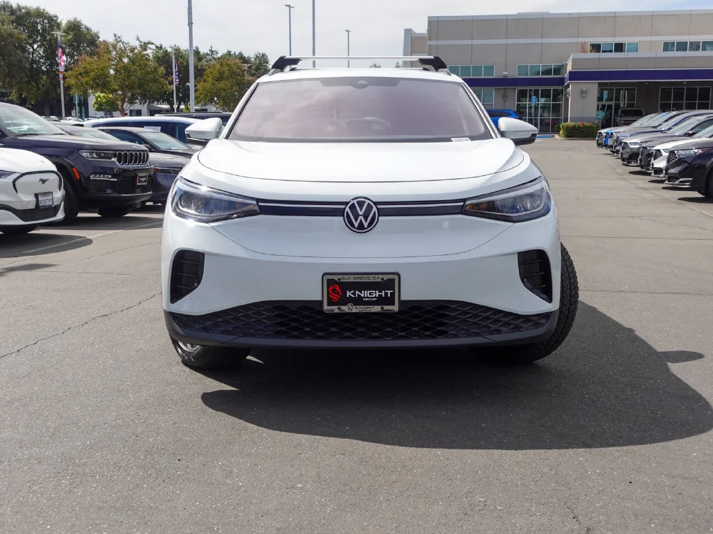 Used 2023 Volkswagen ID.4 PRO with VIN 1V2DNPE85PC031875 for sale in Claremont, CA