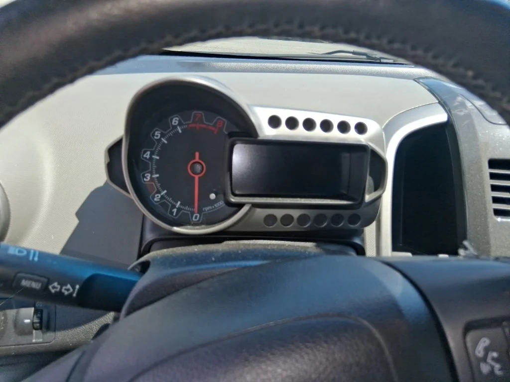 Used 2014 White Chevrolet LTZ image 11