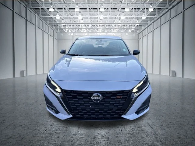 Used 2023 Gray Nissan 2.5 SR image 8