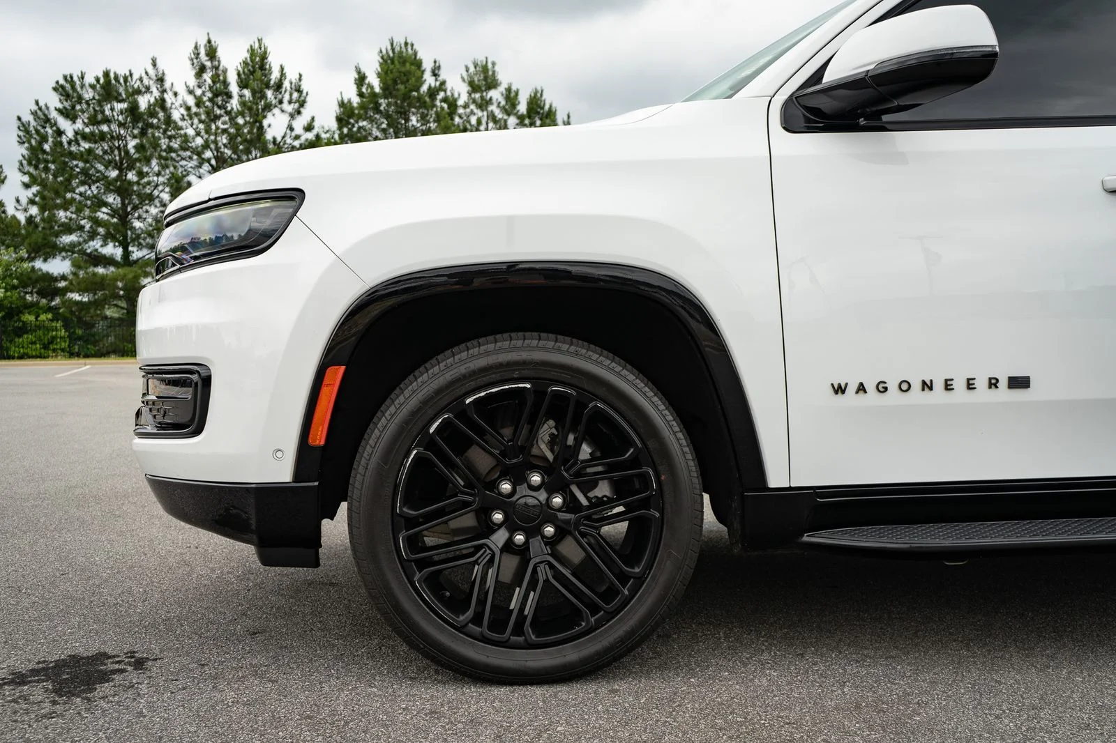 Used 2022 White Jeep Series I image 4