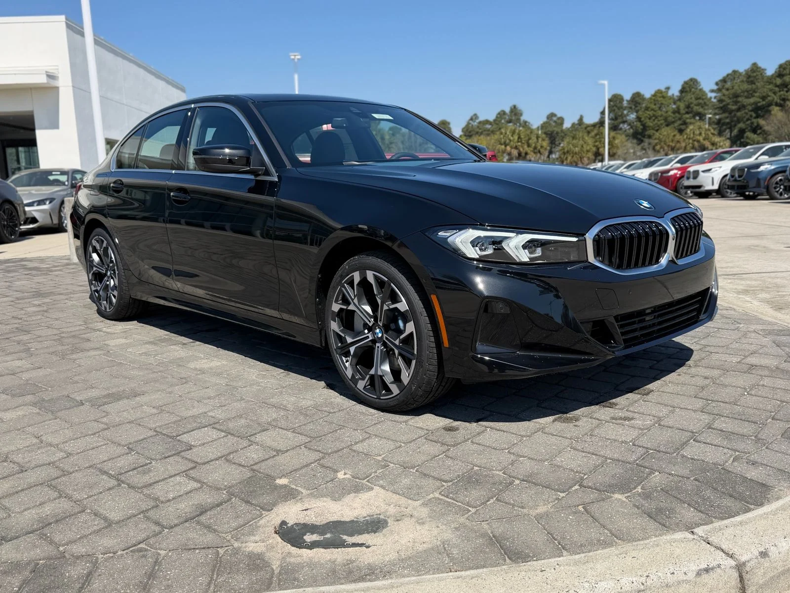 2026 BMW 3 Series 330i - Photo 7