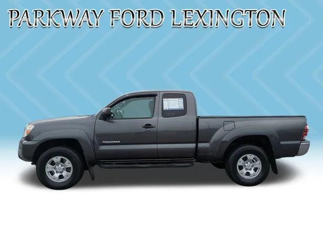 Used 2013 Gray Toyota PreRunner image 2