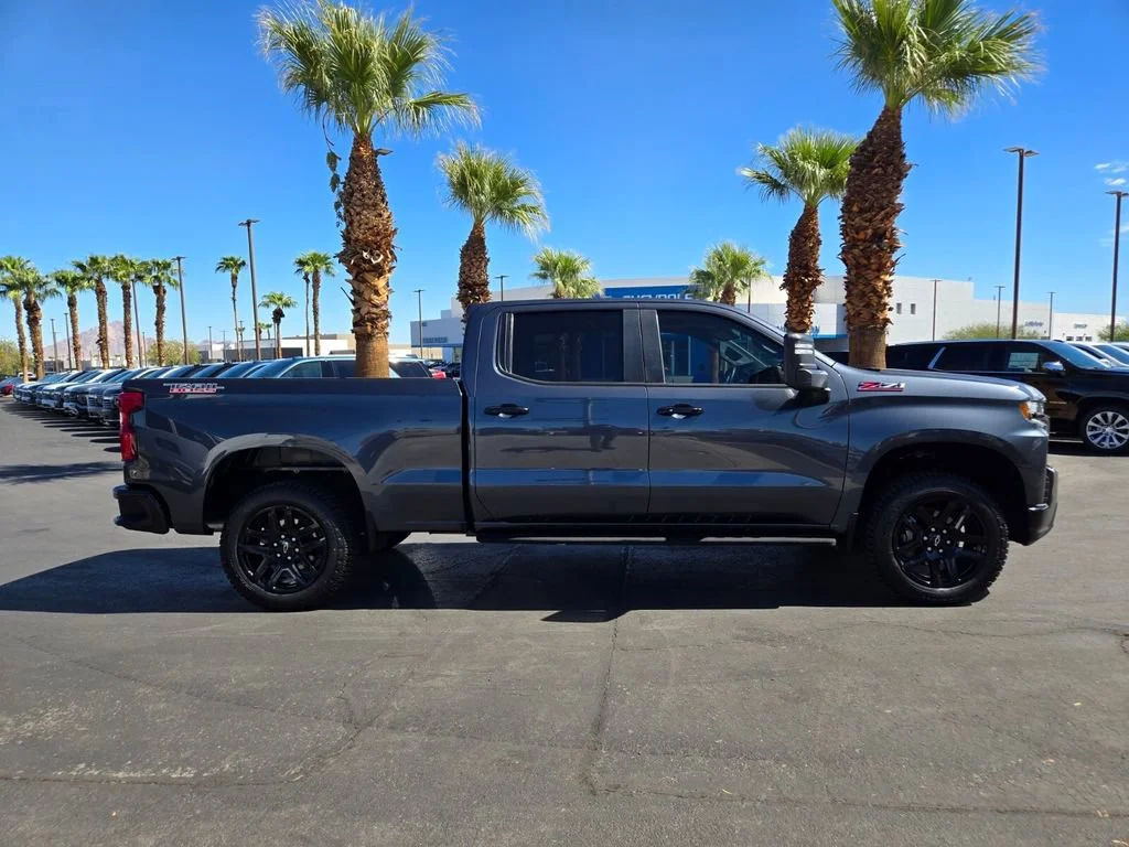 Used 2022 SHADOW GRAY METALLIC Chevrolet LT Trail Boss image 7
