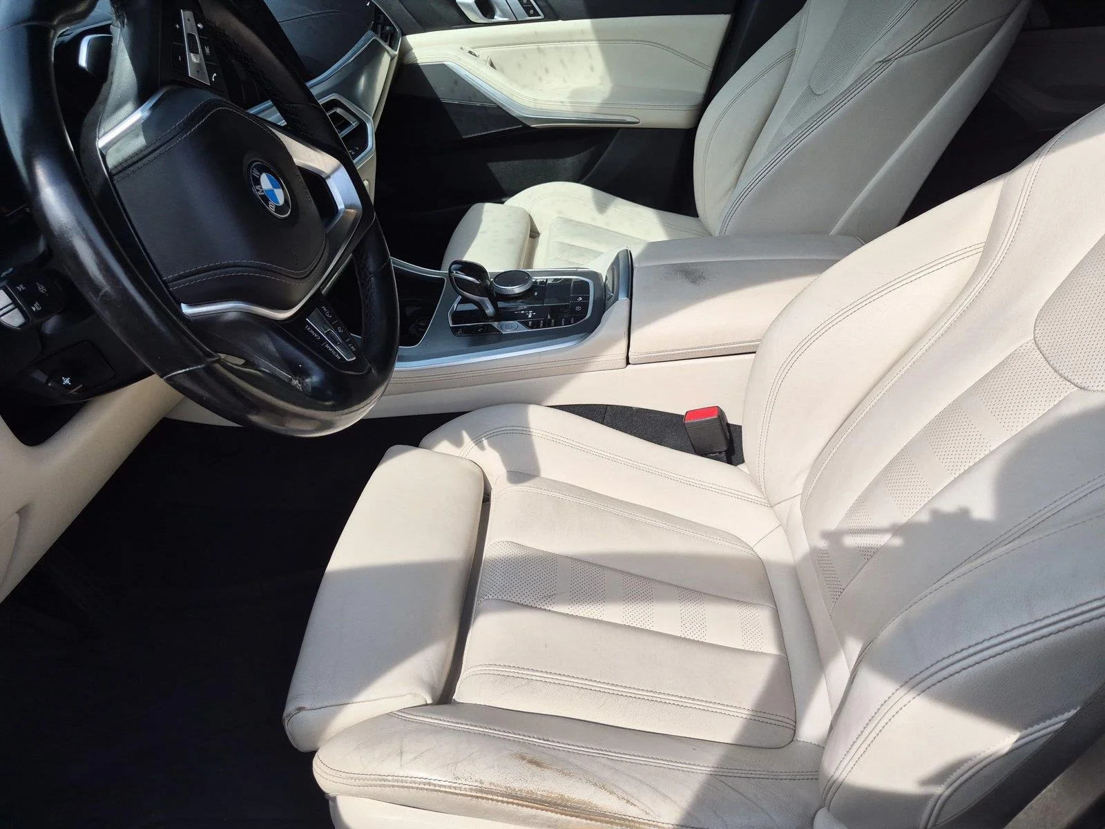 Used 2021 Black Sapphire Metallic BMW xDrive40i image 18