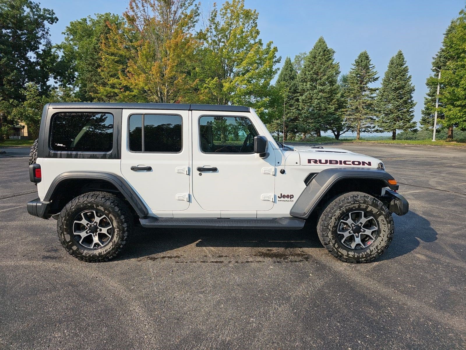 Used 2020 Bright White Clearcoat Jeep Rubicon image 6