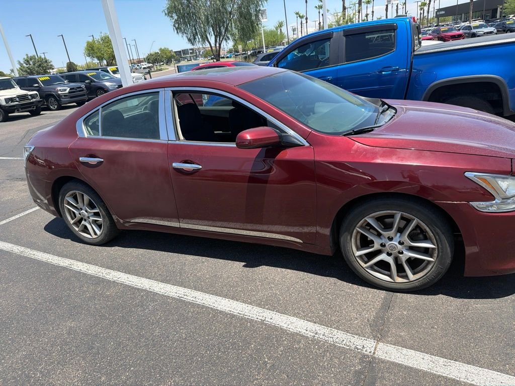 Used 2013 Tuscan Sun Nissan 3.5 S image 3