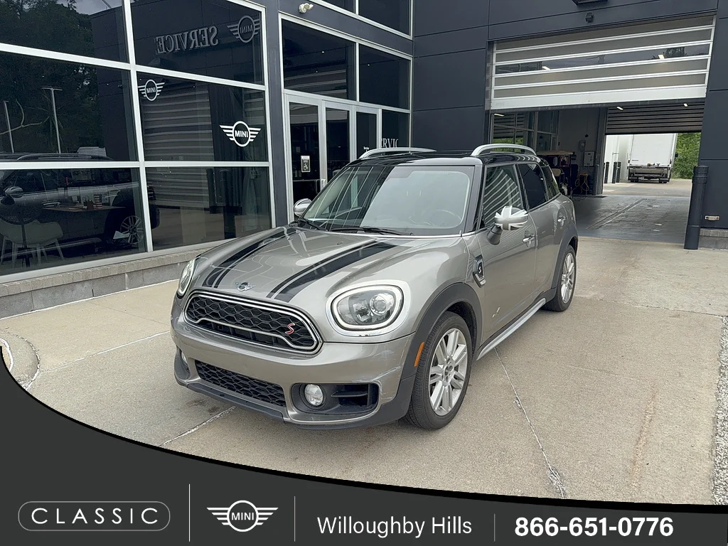 2017 MINI Countryman S ALL4's photo