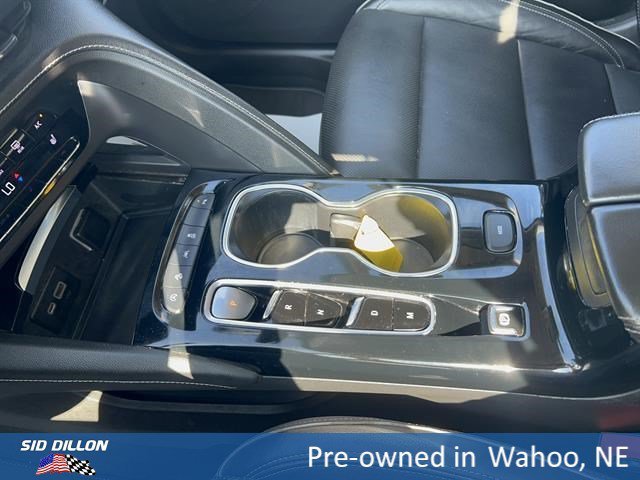 Used 2021 Ebony Twilight Metallic Buick Essence image 18