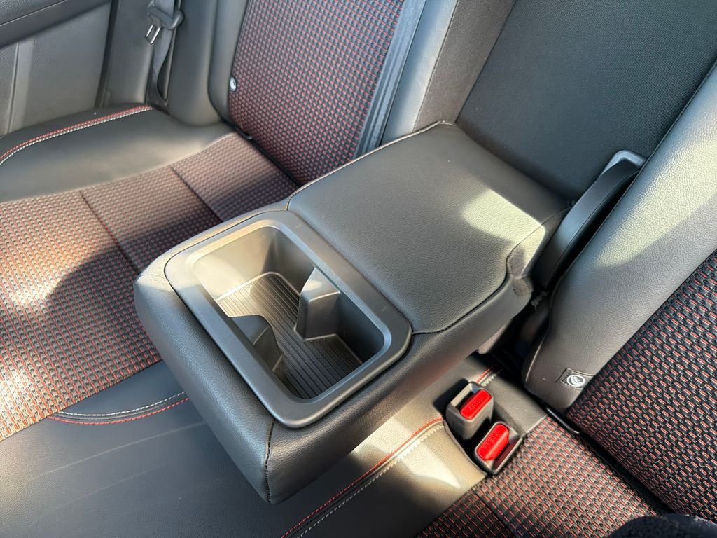 New 2026 Nissan Kicks SR 4D Sport Utility