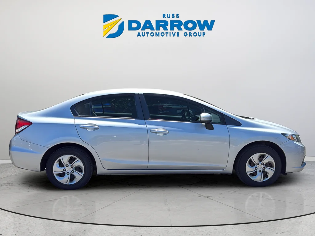 Used 2015  Honda LX image 6