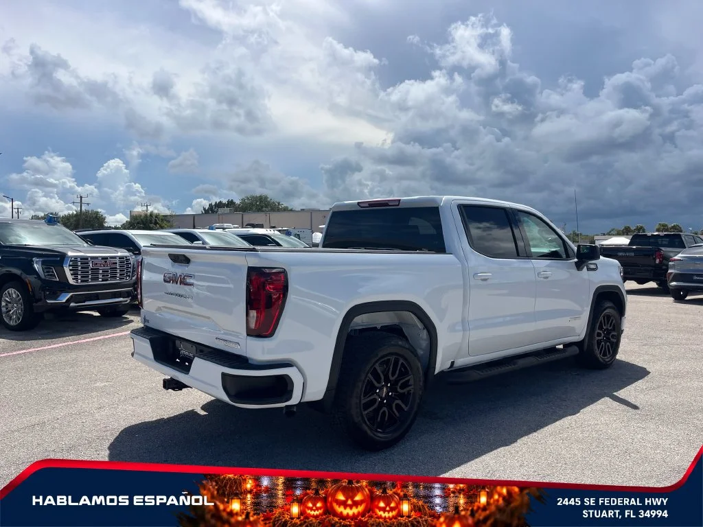 New 2026 Summit White GMC Elevation image 7