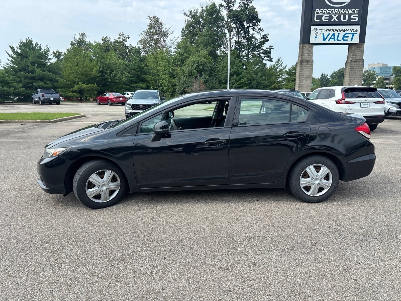 Used 2013 Crystal Black Pearl Honda LX image 3