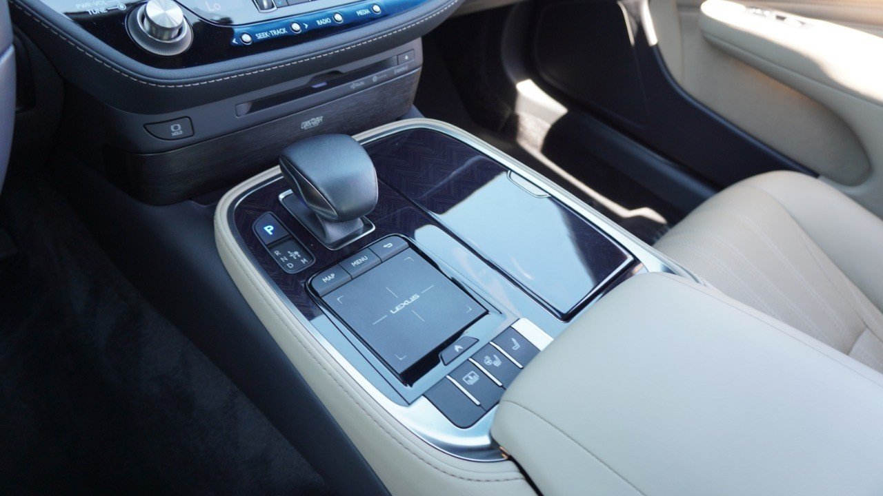 Certified Used 2022 Manganese Lexus LS 500 image 20