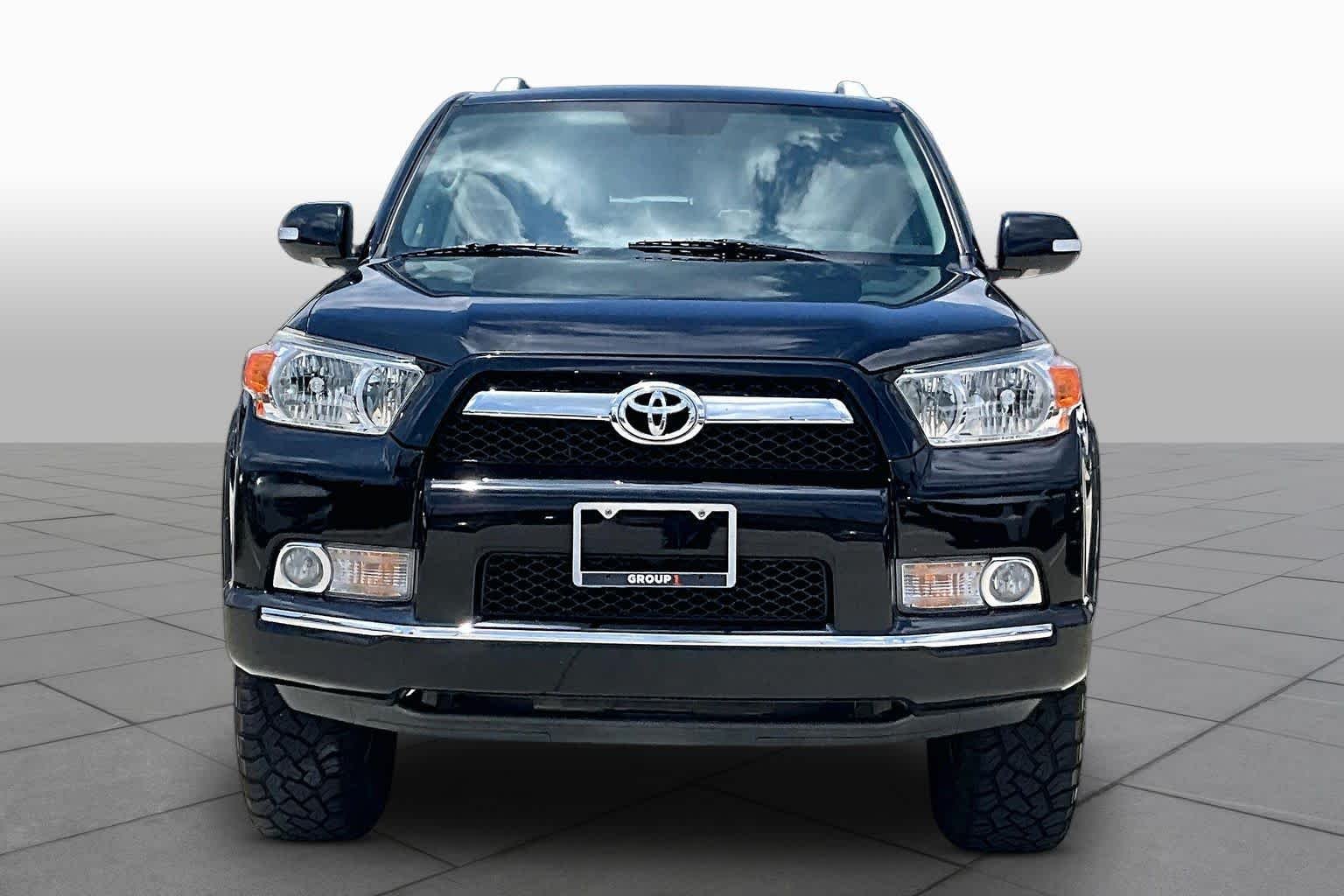 Used 2011 Black Toyota SR5 image 3