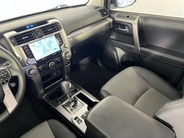 Used 2021 White Toyota SR5 Premium image 36