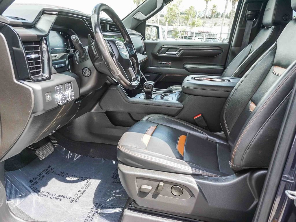 Used 2022 Titanium GMC AT4 image 17