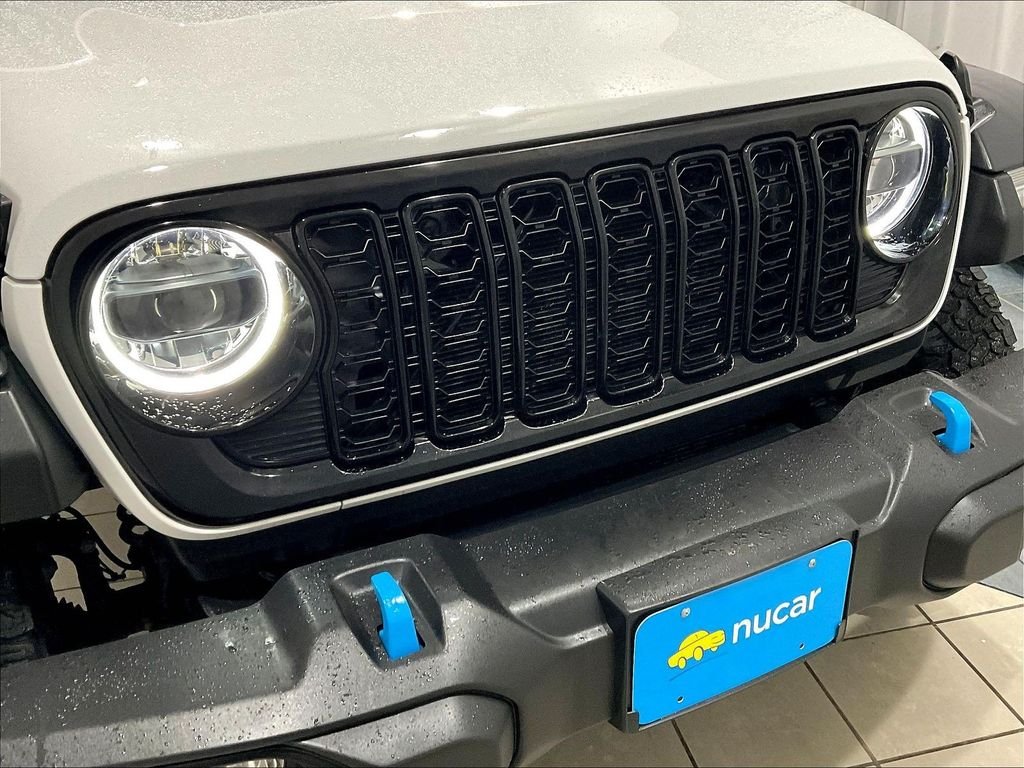 Used 2024 White Jeep Willys 4xe image 31