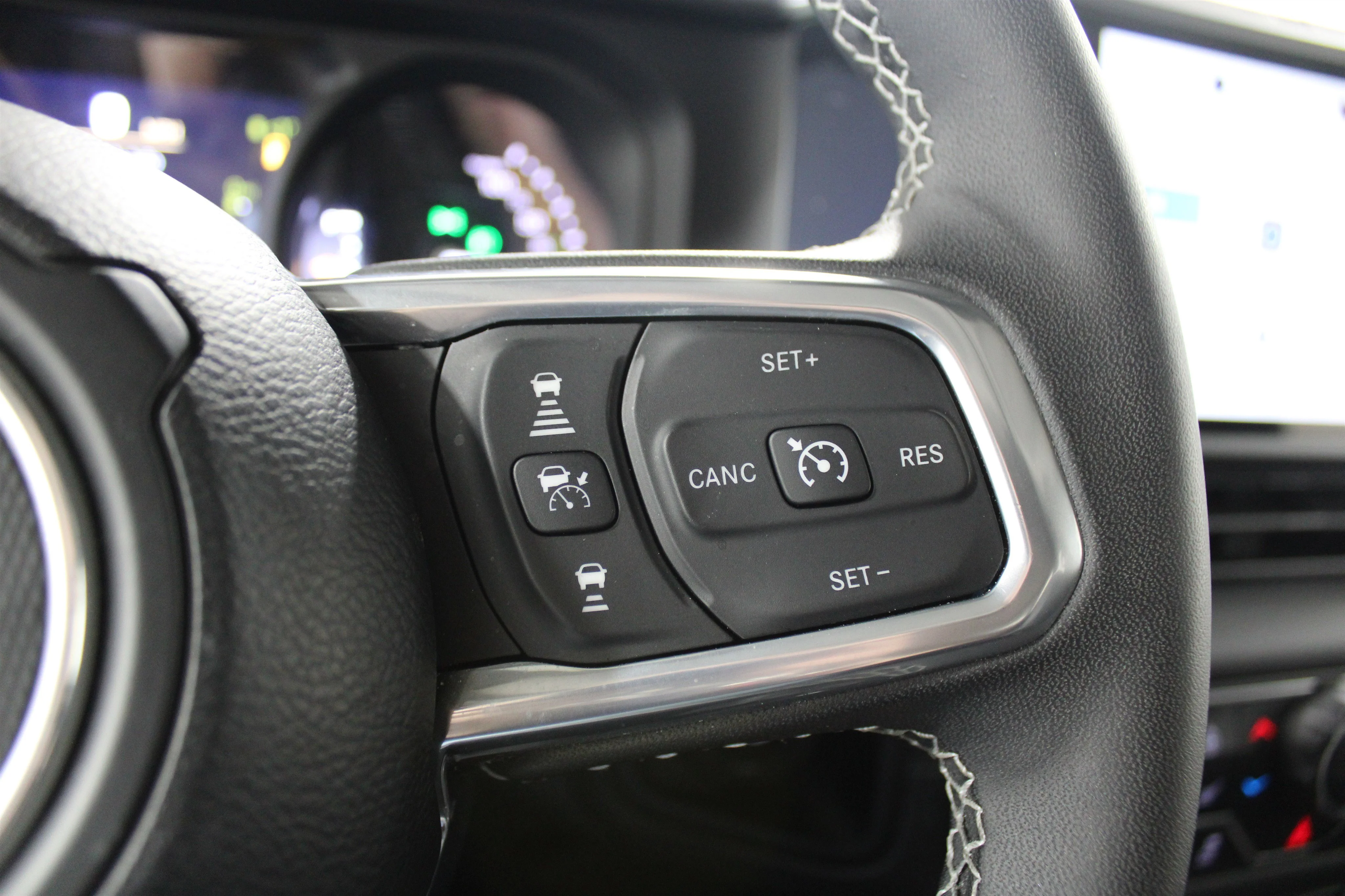 2025 Jeep Wrangler 4xe Sahara 4XE - Photo 12