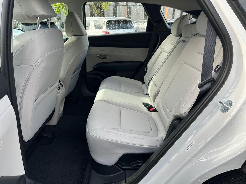New 2026 White Hyundai Blue image 15
