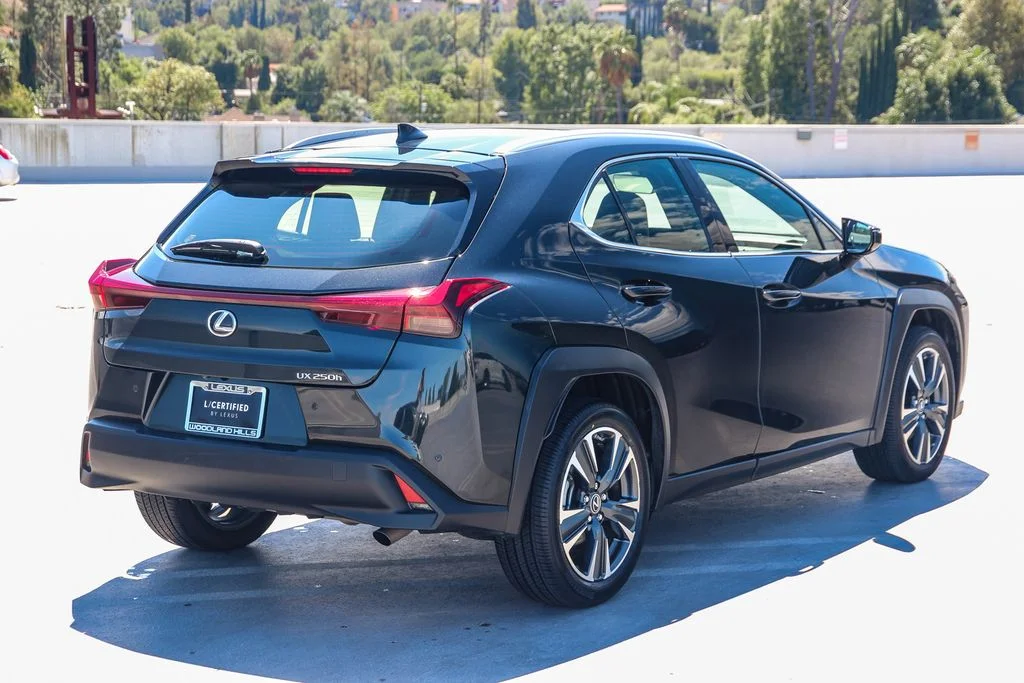 Certified Used 2024 Black Lexus 250h Base image 5