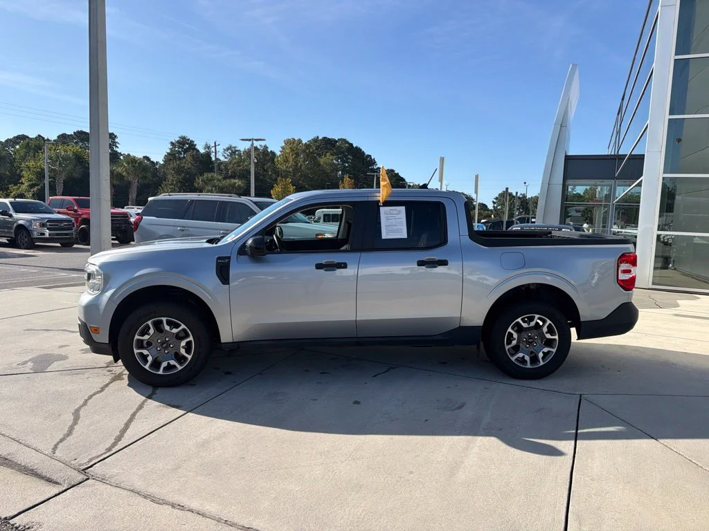 Certified Used 2024 Iconic Silver Metallic Ford XLT image 3