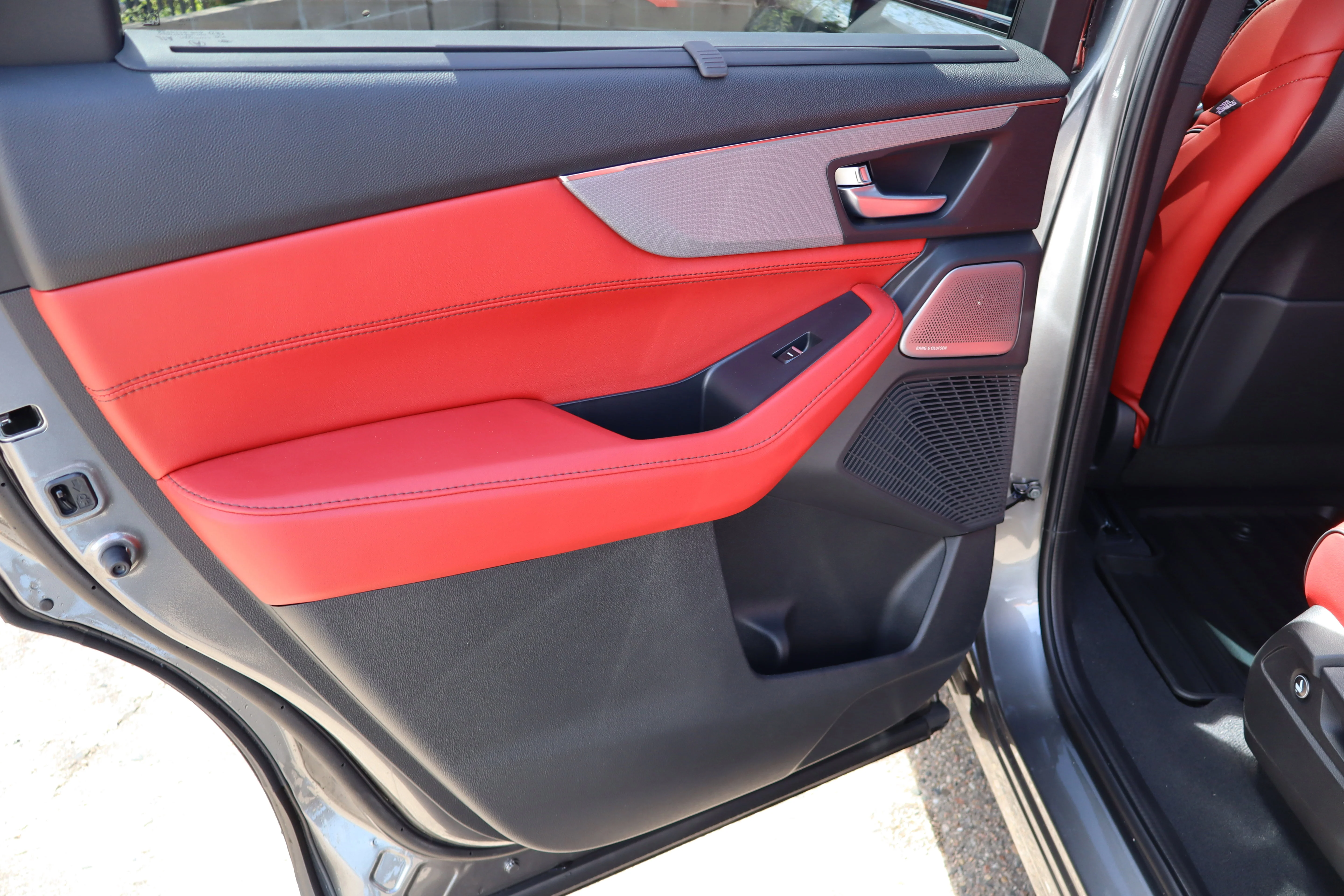 New 2026 Liquid Carbon Metallic Acura w/A-Spec Advance Package image 28
