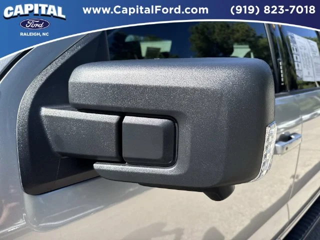 Used 2024 Silver Ford XLT image 12