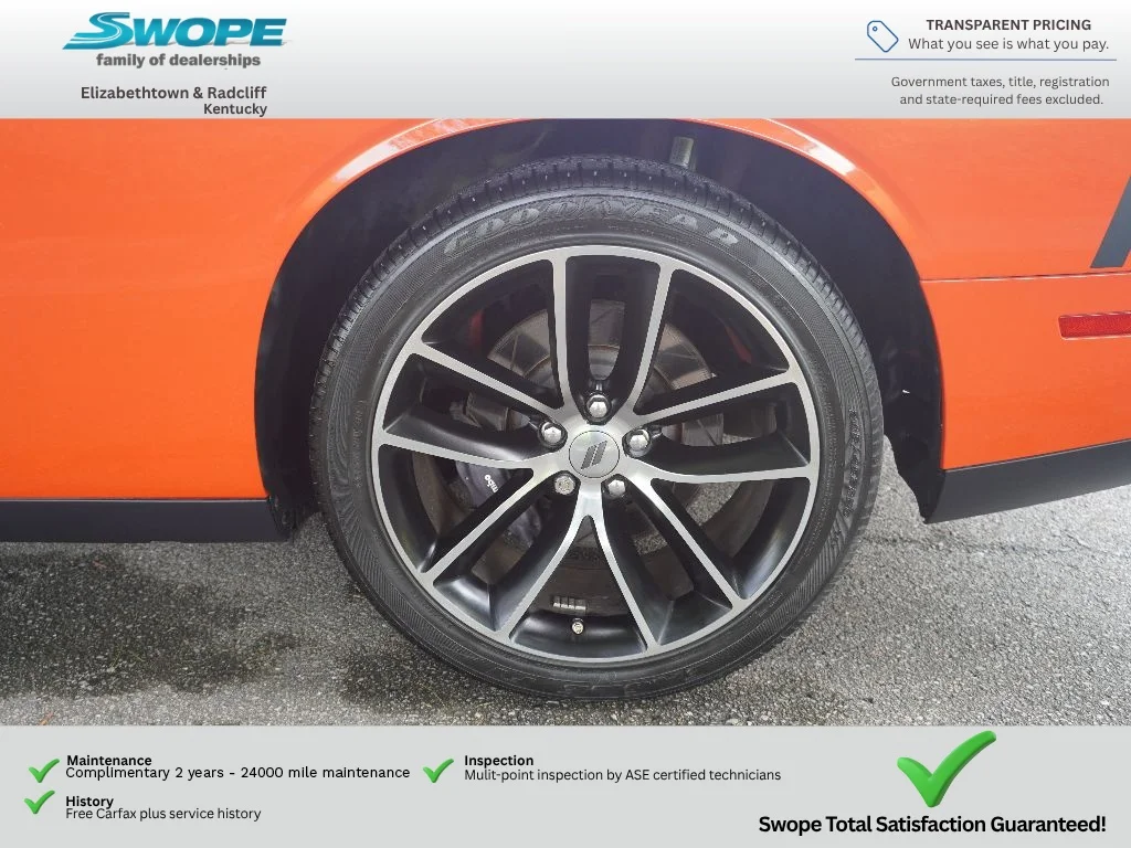 Used 2017 Go Mango Dodge 392 Hemi Scat Pack Shaker image 26