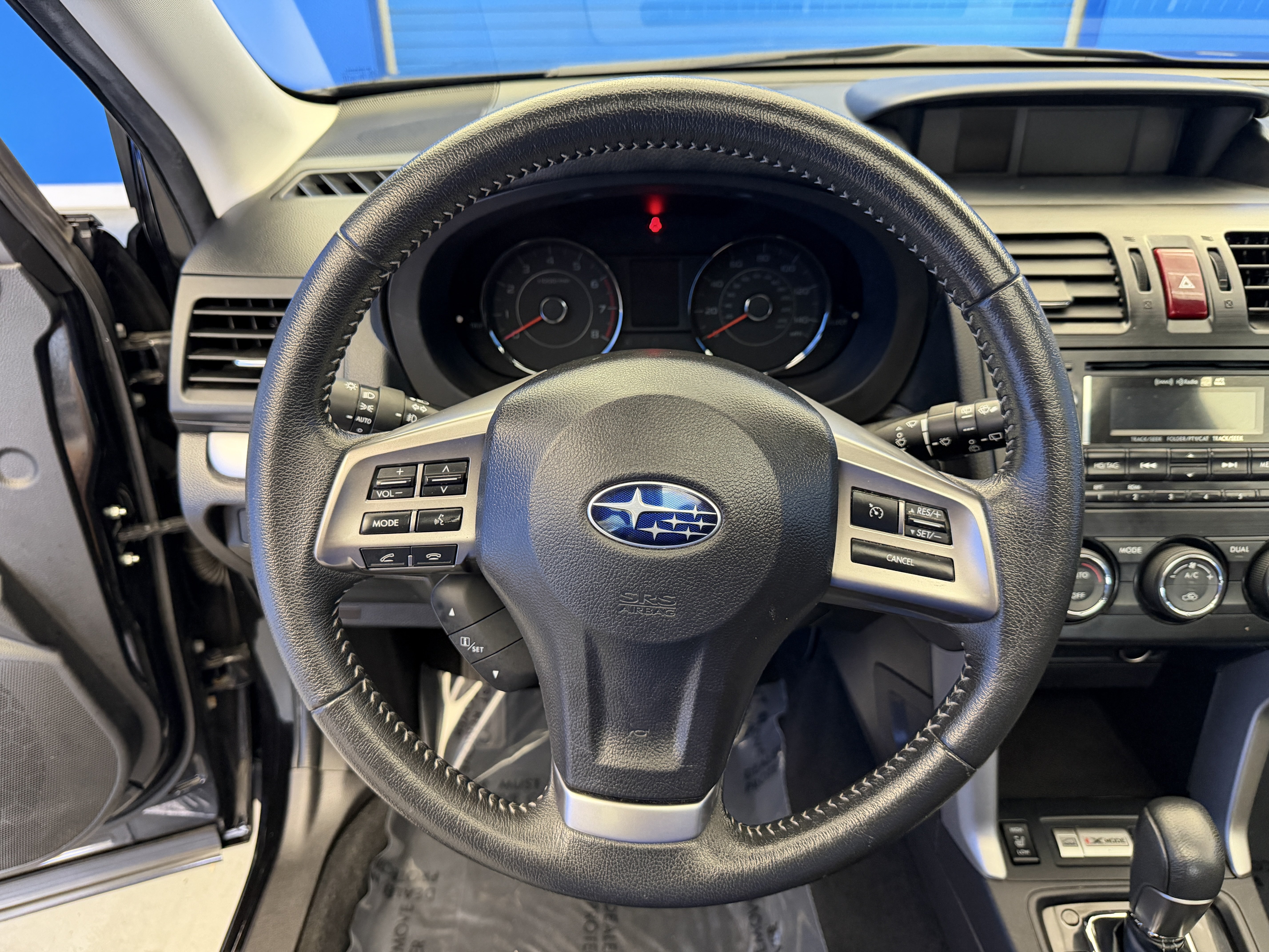 Used 2015 Crystal Black Pearl Subaru 2.5i Touring image 16