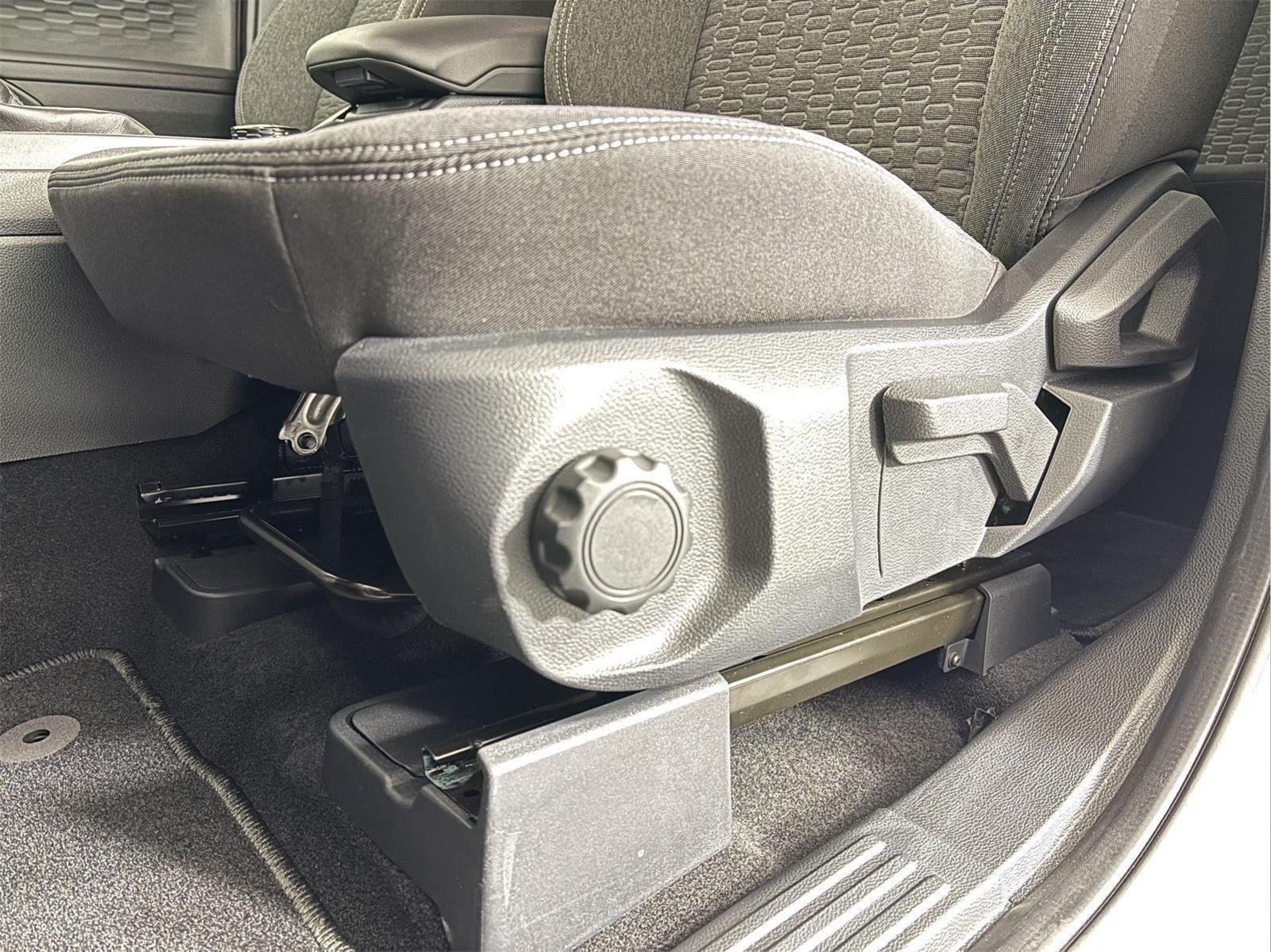 Used 2026 Oxford White Ford XL image 13
