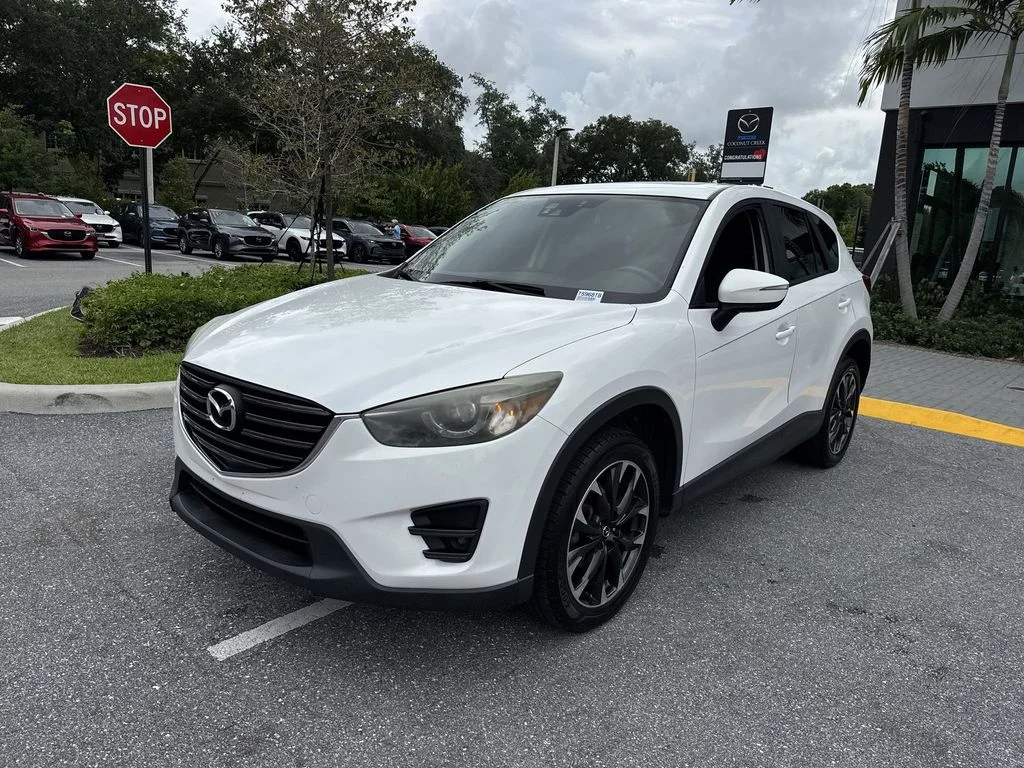 Used 2016 Crystal White Pearl Mica Mazda Grand Touring image 9