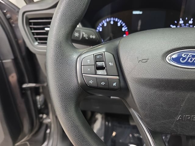Used 2020 Gray Ford SE image 17