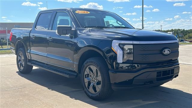 2025 Ford F-150 Lightning