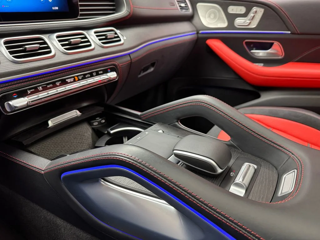Used 2024 Blue Mercedes-Benz GLE 53 AMG® image 20