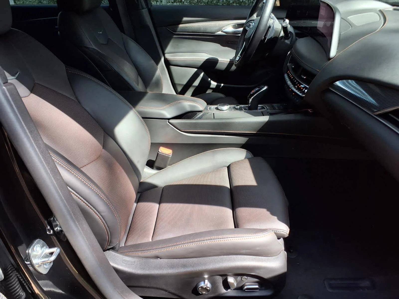 Certified Used 2026 Black Raven Cadillac Sport image 10